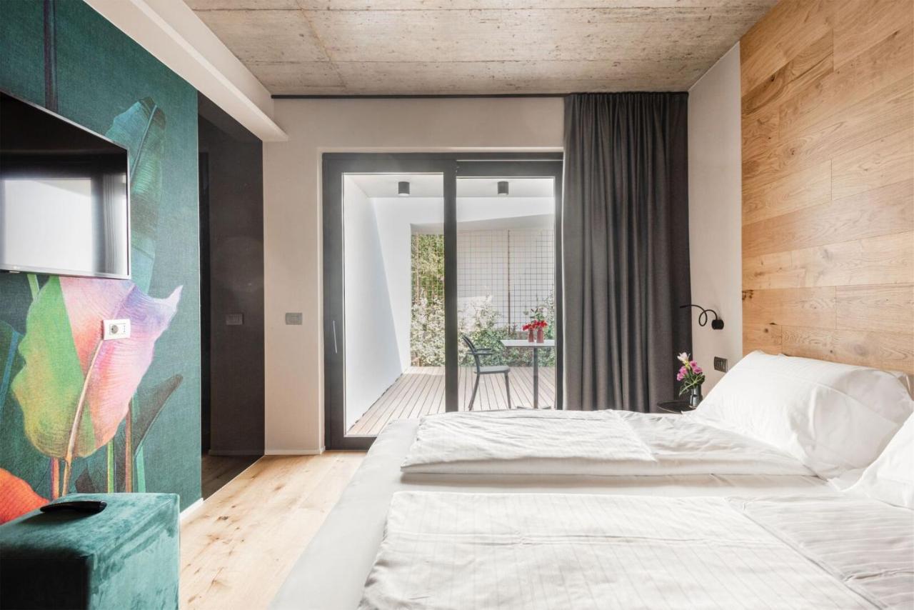 Bed and Breakfast Oleeva Garda Living - Adults Only Рива-дель-Гарда Экстерьер фото