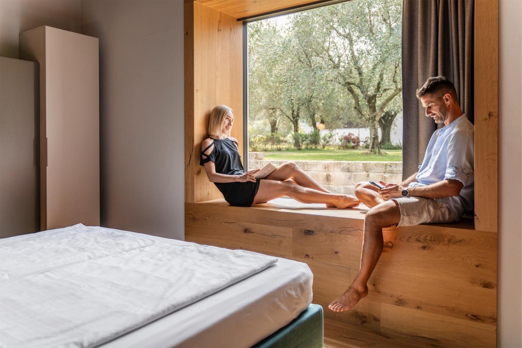 Bed and Breakfast Oleeva Garda Living - Adults Only Рива-дель-Гарда Экстерьер фото